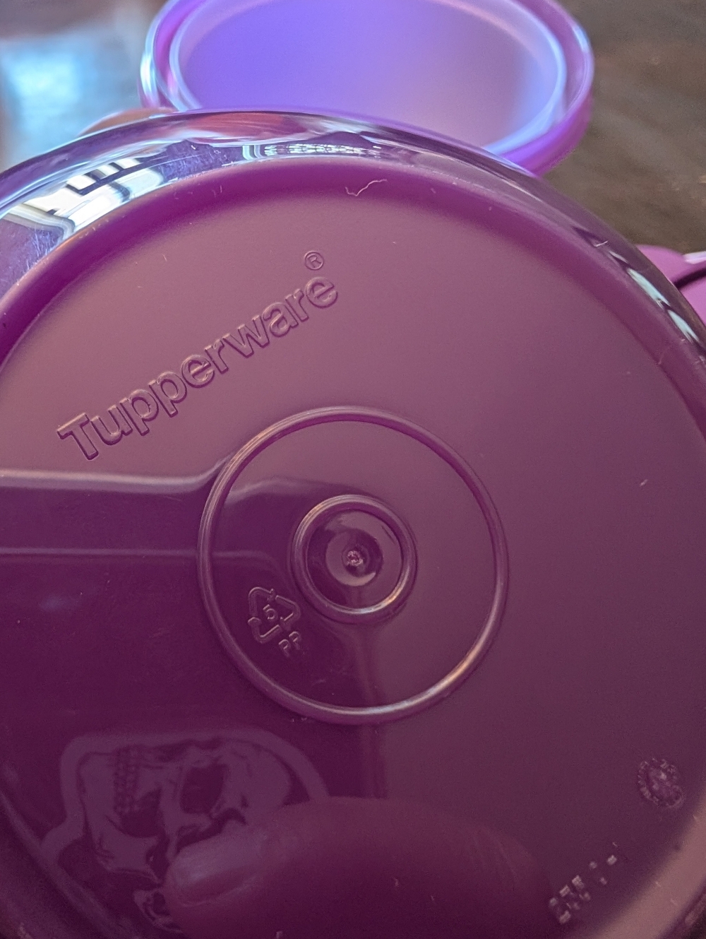 NEW TUPPERWARE Authentic Purple Classic Wonderlier Bowl Set - Picture 6 of 7